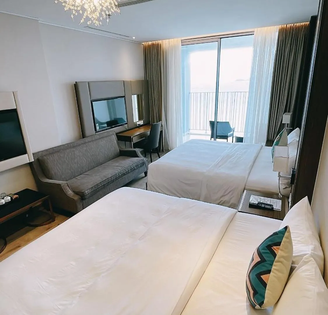 ***** Hotel Oceanfront Panorama Residence Nha Trang Vietnam