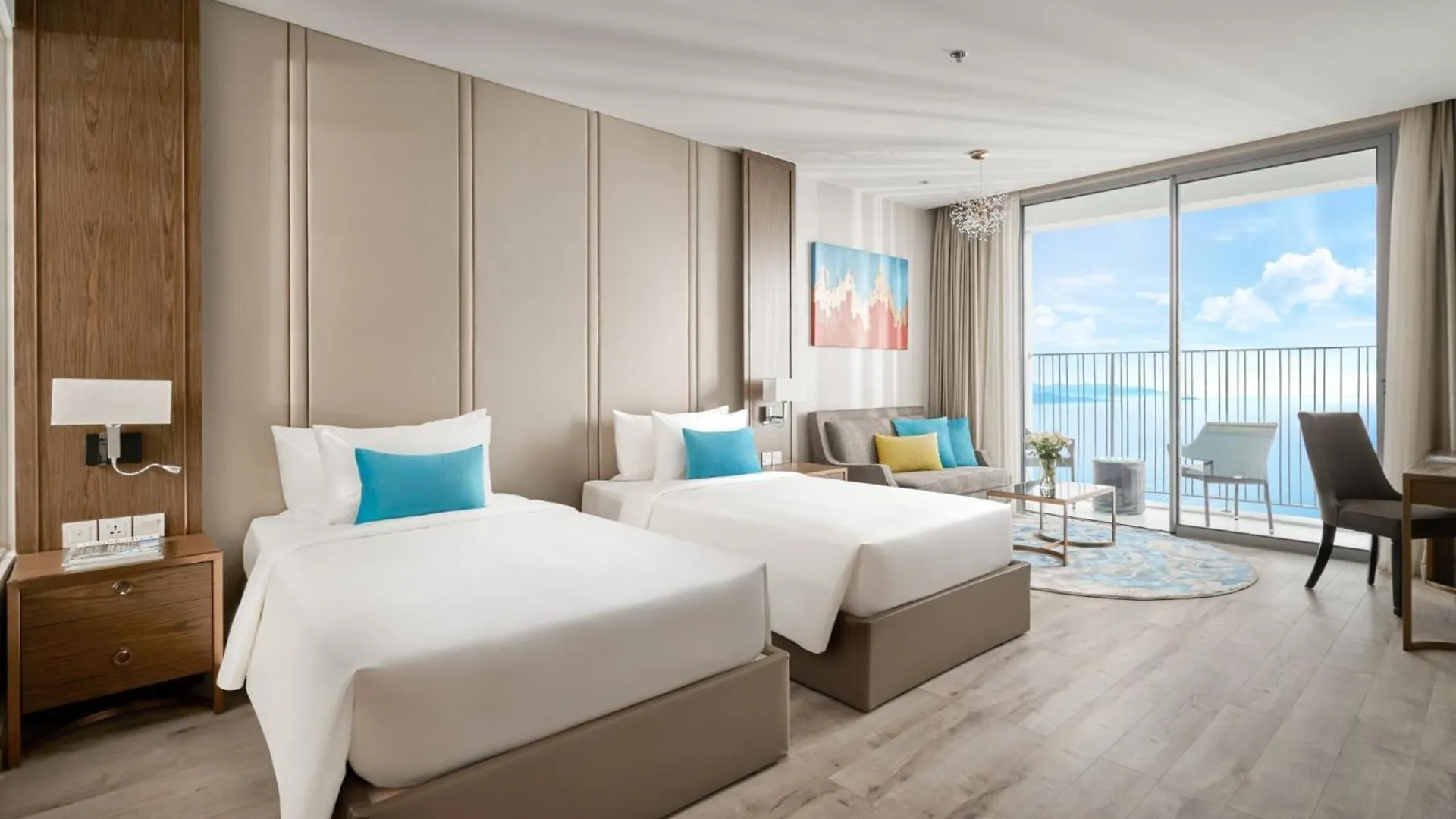 Hotel Oceanfront Panorama Residence Nha Trang