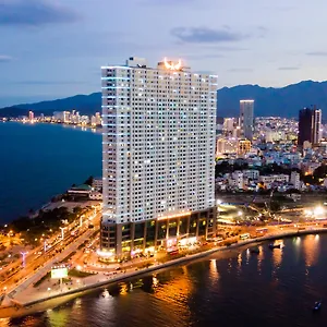 Muong Thanh Luxury Khanh Hoa ***** Nha Trang