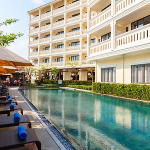 Hotel Wyndham Garden Cua Dai