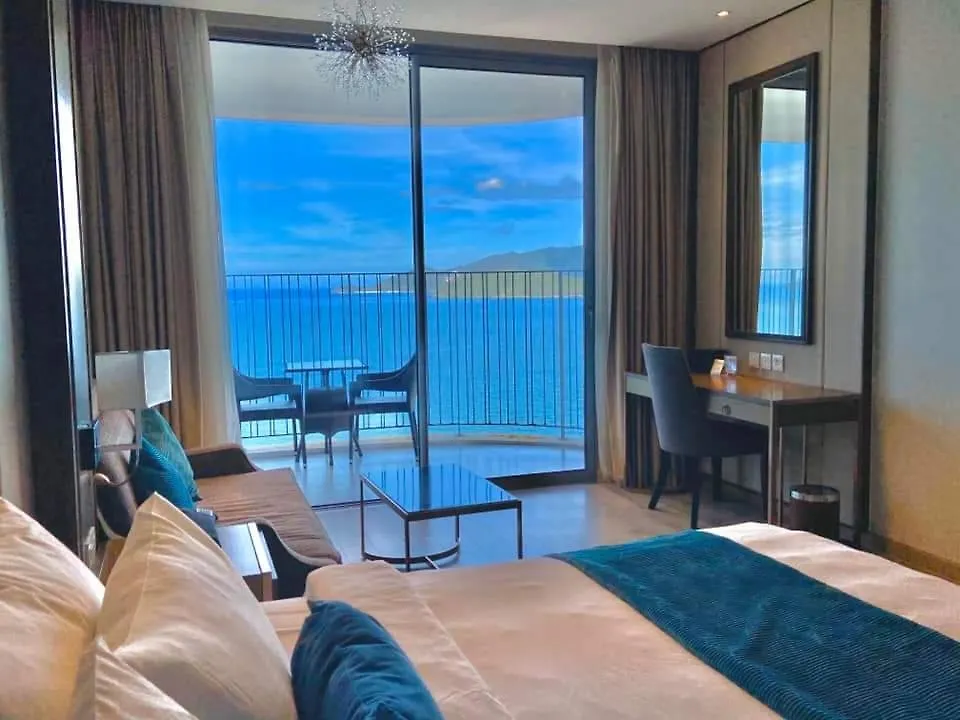 Hotel Oceanfront Panorama Residence Nha Trang