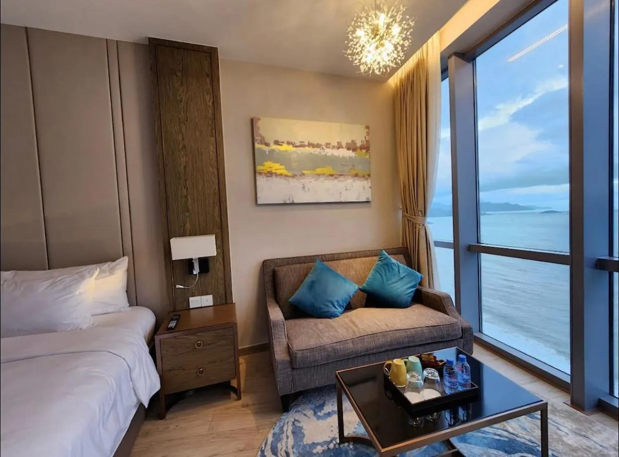 Oceanfront Panorama Residence Nha Trang Szálloda